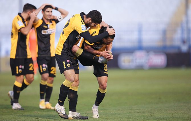 Η παρακάμερα του ΑΕΚ – Λάρισα