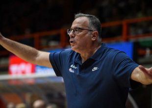 Σκουρτόπουλος: “Να παρουσιάσουμε κάποιες εικόνες από το μέλλον”