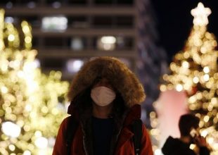 Προς καθολικό lockdown: Χωρίς ρεβεγιόν και click away στις “κόκκινες” περιοχές