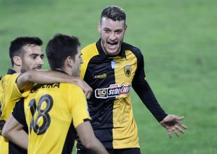 Χνιντ: «Φεύγει δανεικός από την ΑΕΚ»