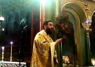 Καλαμάτα: Ιερέας “πέταξε έξω” όσους δεν φορούσαν μάσκα