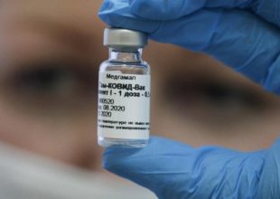 Εμβόλιο κορωνοϊού: Την Τρίτη η μεγάλη παρτίδα των 83.850 δόσεων