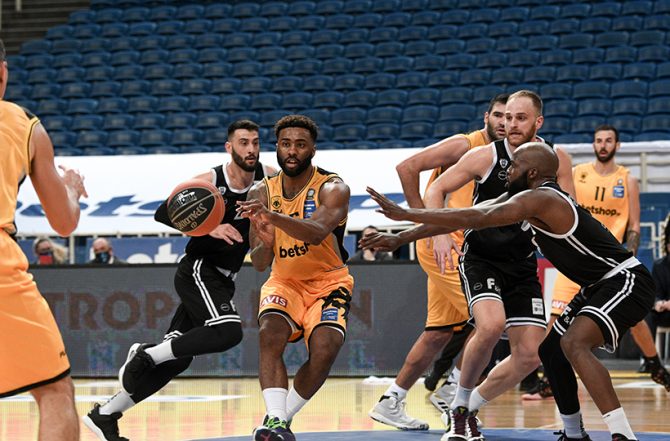 AEK: «Έτοιμοι να παίξουμε με όποιους… δικαστές θέλει ο ΠΑΟΚ»