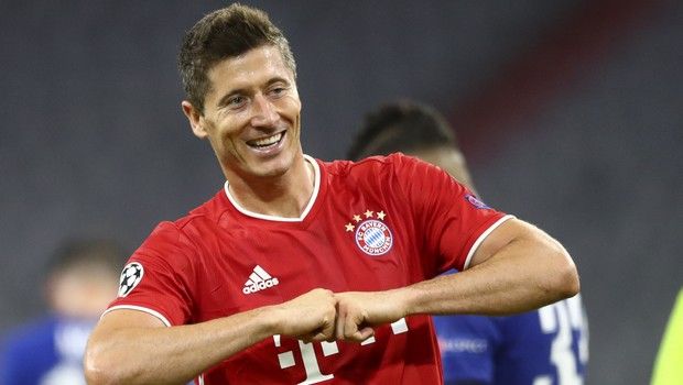 Μπάγερν Μονάχου: Εκτός για ένα μήνα ο Λεβαντόφσκι, χάνει τα παιχνίδια με την Παρί