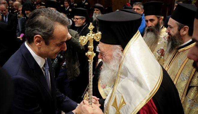 Lockdown και Εκκλησία: Ο Μητσοτάκης τα δίνει όλα στον Ιερώνυμο