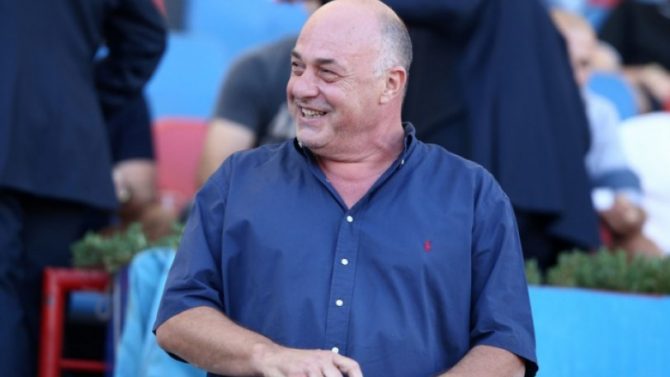 Μπέος στον εκπρόσωπο της ΕΠΟ: «Μην περιμένετε να σας δει ο Αυγενάκης, το καράβι το ρίξατε στα βράχια»