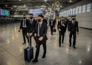 Αναχώρησε η ΑΕΚ για Αγγλία (ΦΩΤΟ)