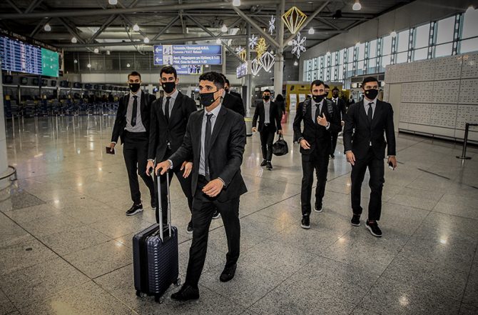 Αναχώρησε η ΑΕΚ για Αγγλία (ΦΩΤΟ)