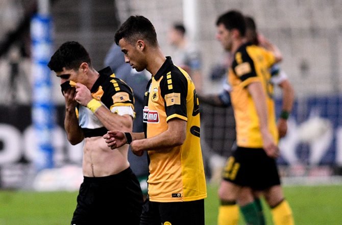Με 4-3-3 και χωρίς Μάνταλο η ΑΕΚ (ΦΩΤΟ)