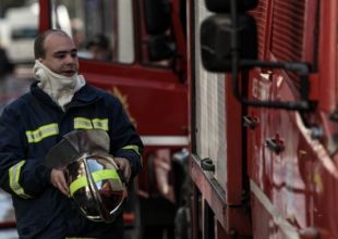 Έκρηξη σε διαμέρισμα της Λιοσίων – Τραυματίστηκαν μητέρα και κόρη