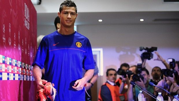 ΕΠΙΣΗΜΟ! Στην Μάντσεστερ Γιουνάιτεντ ο Ρονάλντο (ΦΩΤΟ)