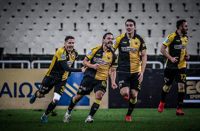 Παίκτης του μήνα Δεκεμβρίου ο Σιμόες (ΦΩΤΟ)