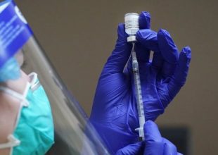 ΕΟΔΥ: 26 ερωτήσεις και απαντήσεις για το εμβόλιο