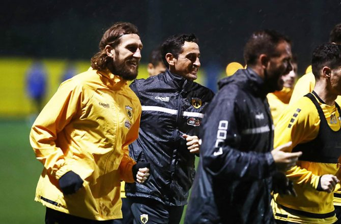 Χιμένεθ: «Όλοι μαζί θα χάνουμε και όλοι μαζί θα κερδίζουμε»
