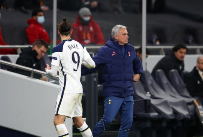 Δεν έχει άλλη υπομονή με τον Μπέιλ ο Μουρίνιο