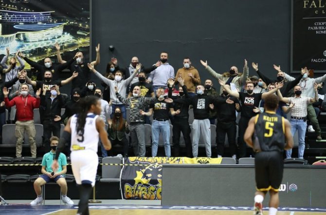 ORIGINAL 21: «Όπου κι αν παίζεις πάντα θα ΄μαι…» (ΦΩΤΟ)