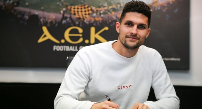 Αλμπάνης: «Είμαι χαρούμενος που συνεχίζω στην ΑΕΚ»