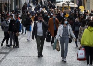 Δερμιτζάκης: Κόφτης στα SMS αν χρειαστεί