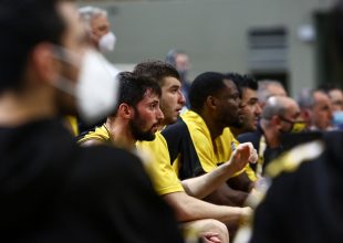 Χωρίς πέντε(!) παίκτες η Βασίλισσας