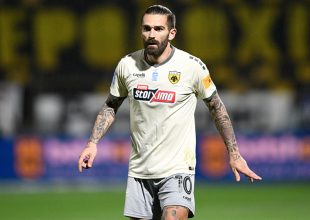 Συμπλήρωσε κάρτες και εκτίει ο Λιβάγια