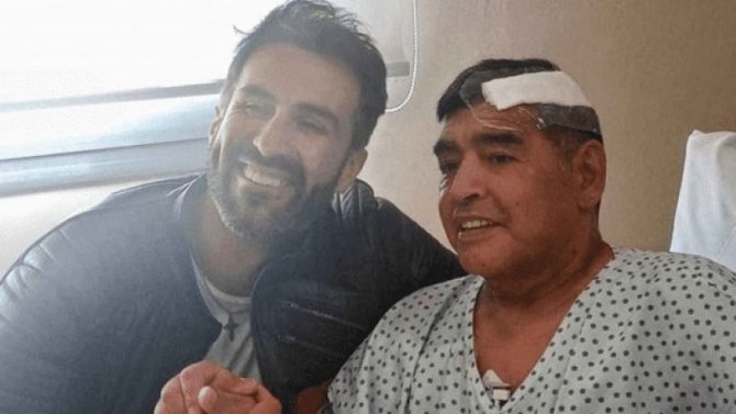 Ύποπτος ο γιατρος του Μαραντόνα για πλαστογραφία της υπογραφής του Ντιεγκίτο!