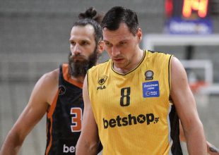 Πλήρωσε τις απουσίες της η Βασίλισσα
