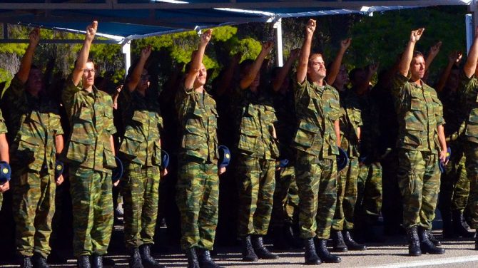 Στρατιωτική θητεία – ΚΥΣΕΑ: Αυξάνεται κατά τρεις μήνες στον Στρατό Ξηράς