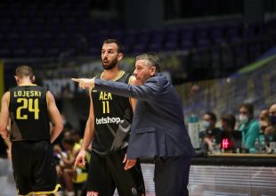 Παπαθεοδώρου: «Χάσαμε πολλά ελεύθερα σουτ και γι’ αυτό η Χολόν κέρδισε»
