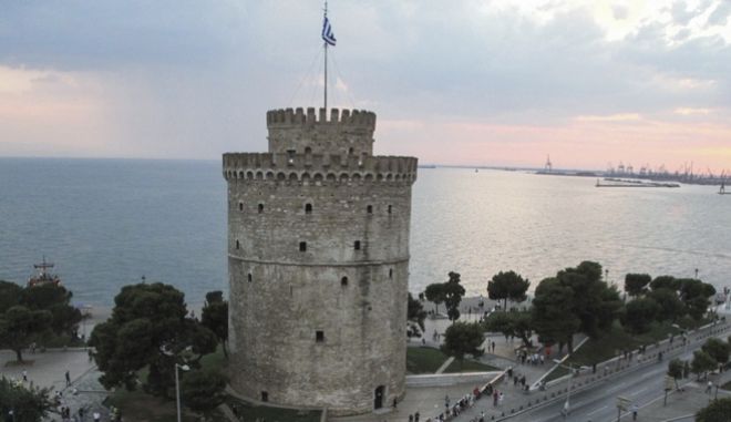 Εντοπίστηκε η νοτιοαφρικανική μετάλλαξη στη Θεσσαλονίκη: Σπεύδουν εκτάκτως Χαρδαλιάς και Αρκουμανέας