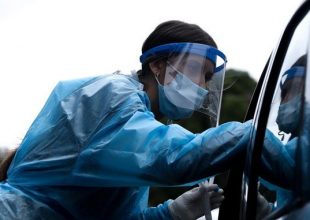Κορωνοϊός: Πόσα είναι τα ενεργά κρούσματα – Ξεκινούν εμβολιασμοί για ηλικίες 80-84 ετών
