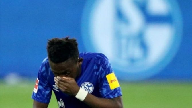 Bundesliga: Η Σάλκε ένα βήμα πριν γίνει η χειρότερη ομάδα όλων των εποχών