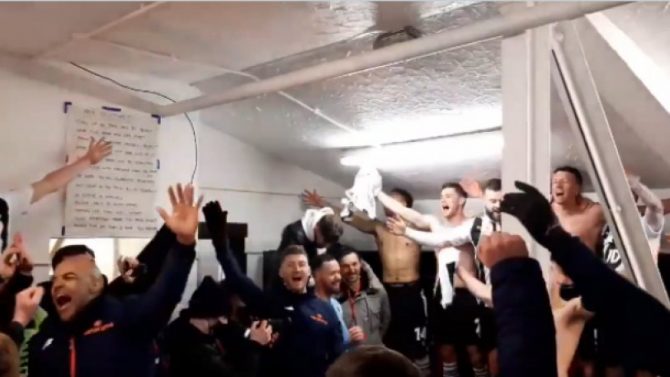 FA Cup: Οι παίκτες της Τσόρλεϊ τραγουδούν Adele μετά την πρόκριση στους «32» (vid)