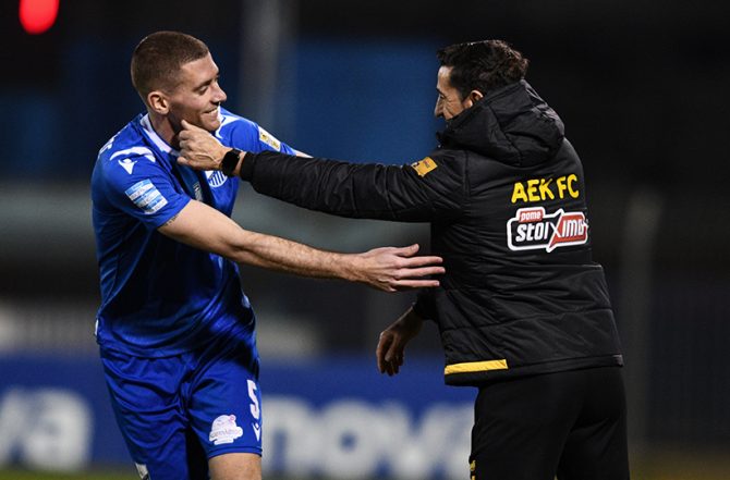 Πάει Αμπού Ντάμπι ο Τζανετόπουλος: Έκλεισε στην Αλ Ντάφρα Πάει Αμπού Ντάμπι ο Τζανετόπουλος: Έκλεισε στην Αλ Ντάφρα