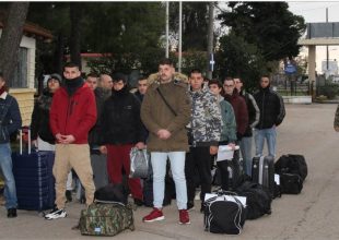 Στρατιωτική θητεία: 12 μήνες από τον Μάιο παντού – Ποιοι θα κάνουν 9μηνο