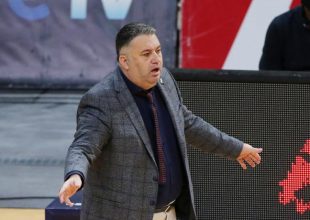Γιατράς: «Νικήσαμε μία ομάδα με προβλήματα απουσιών»