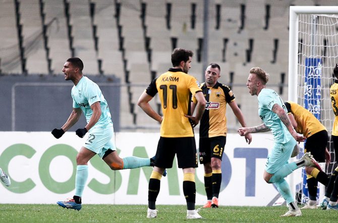 Αυτά παθαίνεις αν δεν κάνεις μεταγραφές…