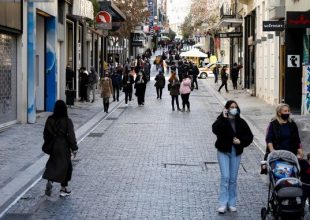 Αλαλούμ με το take away – H κυβέρνηση παίρνει πίσω την απαγόρευση