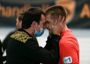 Μπάουερ: «Είμαι πολύ περήφανος για την ομάδα μου!»