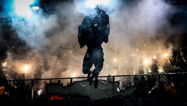 ΟΦΗ: Εισέβαλαν 100 οπαδοί στην προπόνηση στο Παγκρήτιο