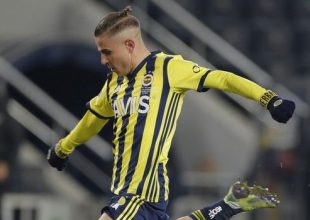 Πέλκας: Είπε το «ναι» η σύντροφός του! (pic)