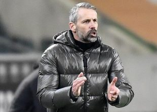 Αναλαμβάνει την Ντόρτμουντ στο τέλος της χρονιάς ο Ρόζε