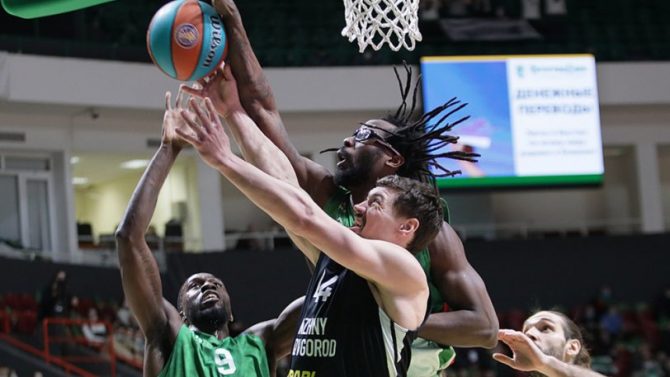 Ούνικς – Νίζνι 87-56: Καθάρισε εύκολα την αντίπαλο της ΑΕΚ!