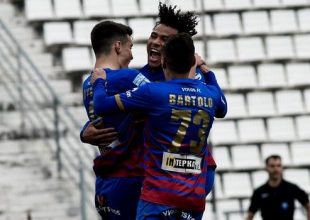 Βόλος – Απόλλων Σμύρνης 2-0: Με Δουβίκα και Ριένστρα δεύτερο σερί τρίποντο