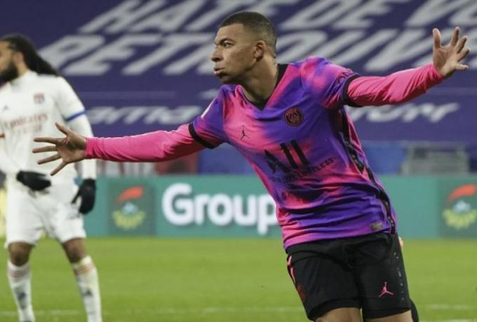 Μπαπέ για τα 100 γκολ: «Είναι μόνο η αρχή»