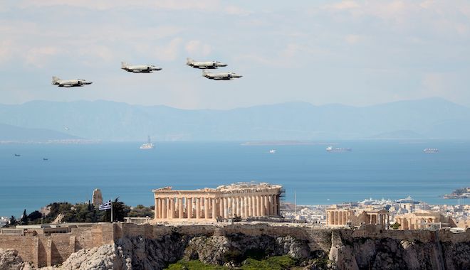 25η Μαρτίου: Εντυπωσιακή η παρέλαση για τα 200 χρόνια από την Επανάσταση του 1821