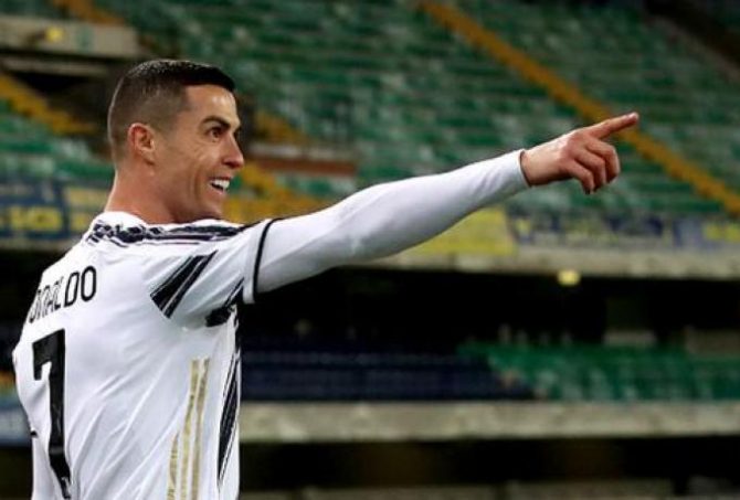 Η ρήτρα που αποδεσμεύει τον Ρονάλντο από τη Γιουβέντους