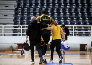 Κακά μαντάτα στην ΑΕΚ: Θλάση ο Σλότερ