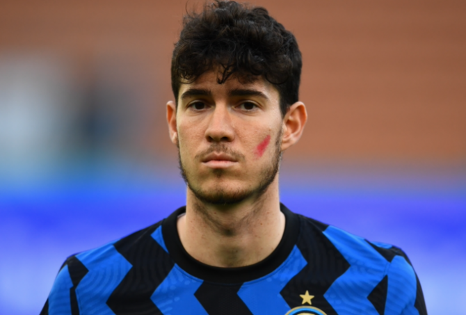 Μπαρτσελόνα, Λίβερπουλ, Μπάγερν «κοιτάζουν» τον Μπαστόνι της Ιντερ