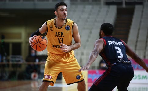 Πολύ κοντά η επιστροφή του Κατσίβελη στην ΑΕΚ