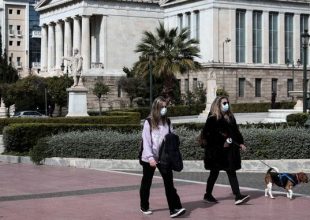 Κορωνοϊός-Διασπορά: Πώς κατανέμεται η “έκρηξη” με 2.353 νέα κρούσματα